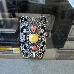 Elegant Silver and Yellow Statement Ring